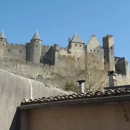 Terrasse, Sous Les Remparts, A 200 M De La Cite Apartment *