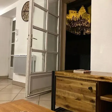 Apartment Terrasse, Sous Les Remparts, A 200 M De La Cite Carcassonne